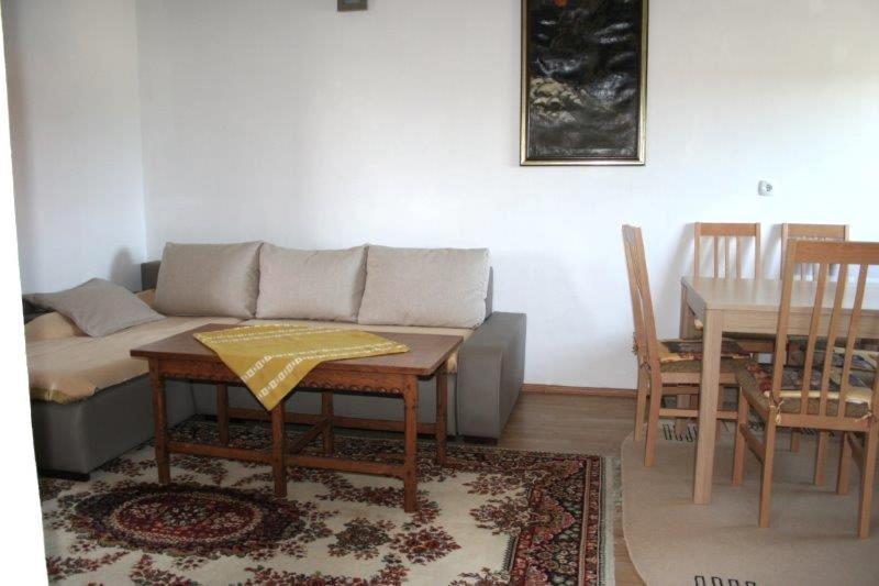 App Dzafic Apartment Vrh  Exterior photo